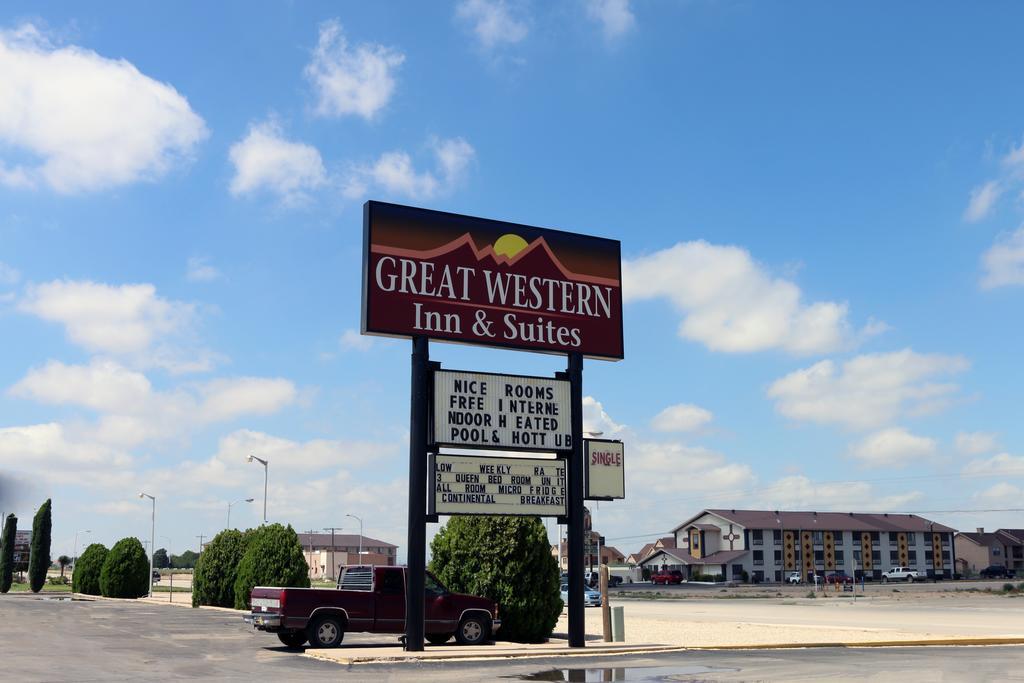 Great Western Inn & Suites Carlsbad Bagian luar foto